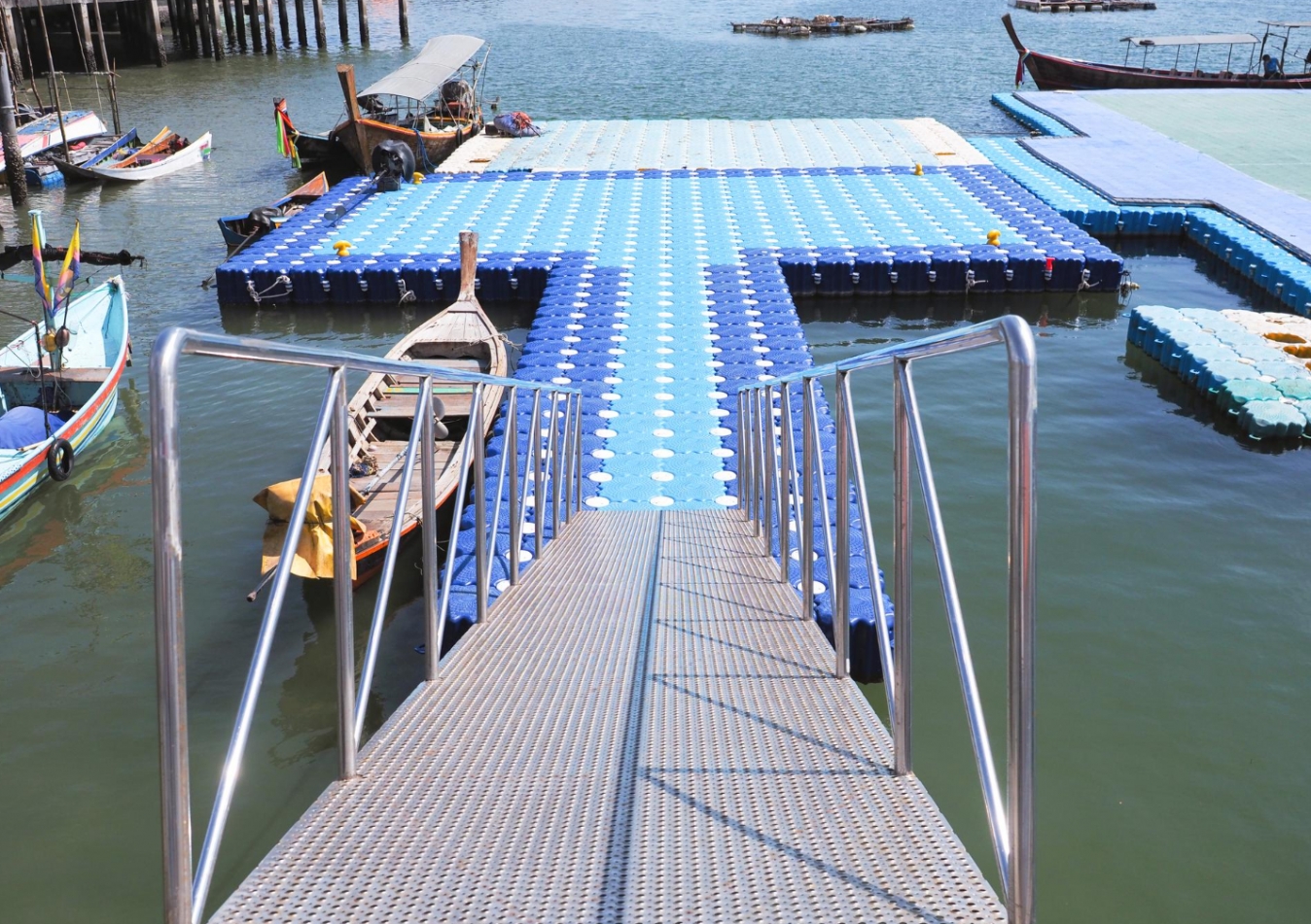 Budowa mostu pontonowego: Najszybsza trasa do Łasztowni