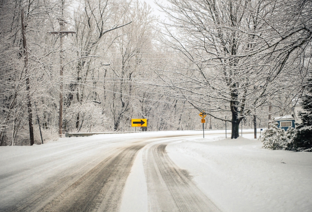 Zima w Szczecinie: Staranna praca służb drogowych dla komfortu podróżujących