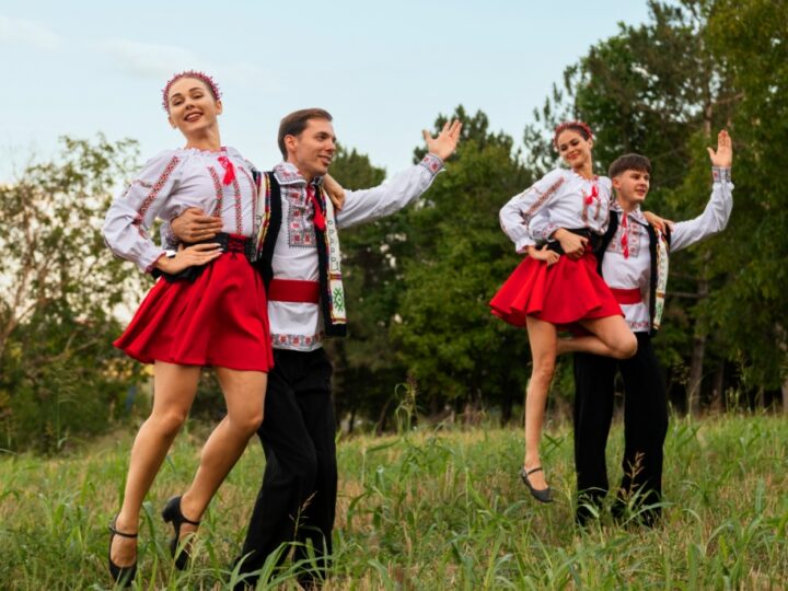 Zespół Pieśni i Tańca PUM poszukuje tancerzy: otwarty nabór do jedynego akademickiego zespołu w regionie