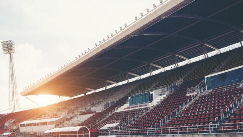 Przekształcenie stadionu przy ulicy Stołczyńskiej w Szczecinie: koszt i kontrowersje