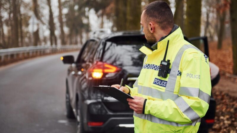 Intensyfikacja działań policji na drogach Szczecina dla poprawy bezpieczeństwa w miniony weekend