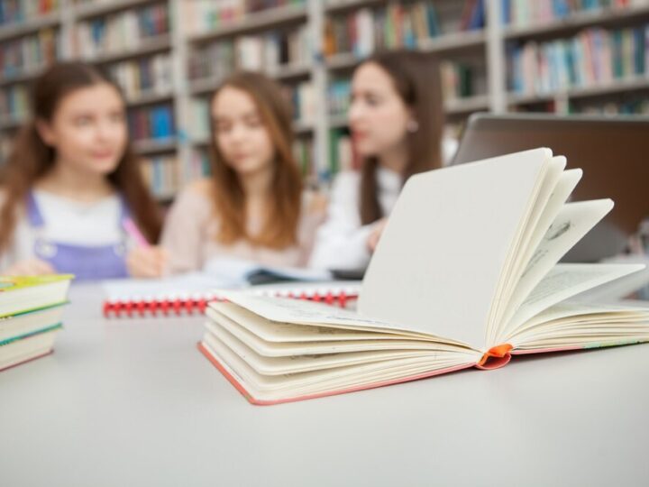 Edukacja zdrowotna w szkołach: Licealiści w obliczu wyboru i wątpliwości