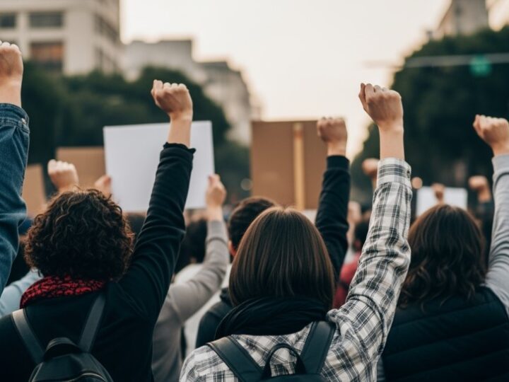 Włochy w ogniu: Młodzież na czołowej linii protestów propalestyńskich w 80 miastach