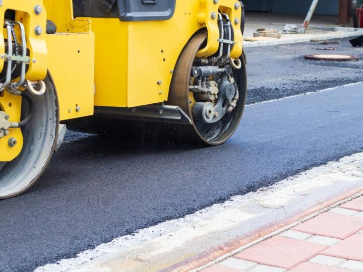 Nowa nawierzchnia na Kadłubka: koniec problemów z ruchem!