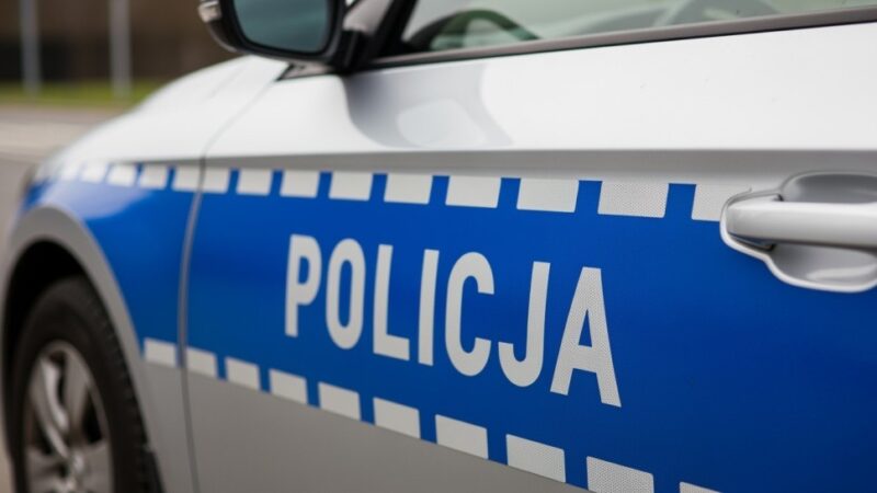 Nowi funkcjonariusze i awanse w szczecińskiej Policji: Święto zaangażowania i odpowiedzialności