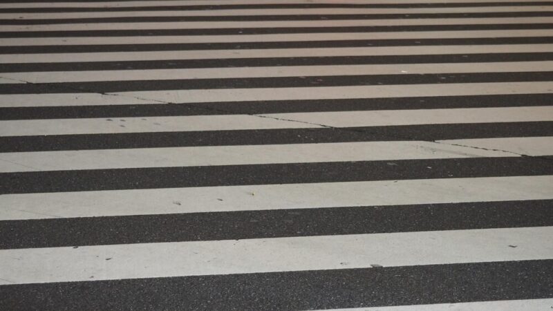 Bezpieczne przedszkolaki z Gryfiny: Jak uczyć się ostrożności na drodze!