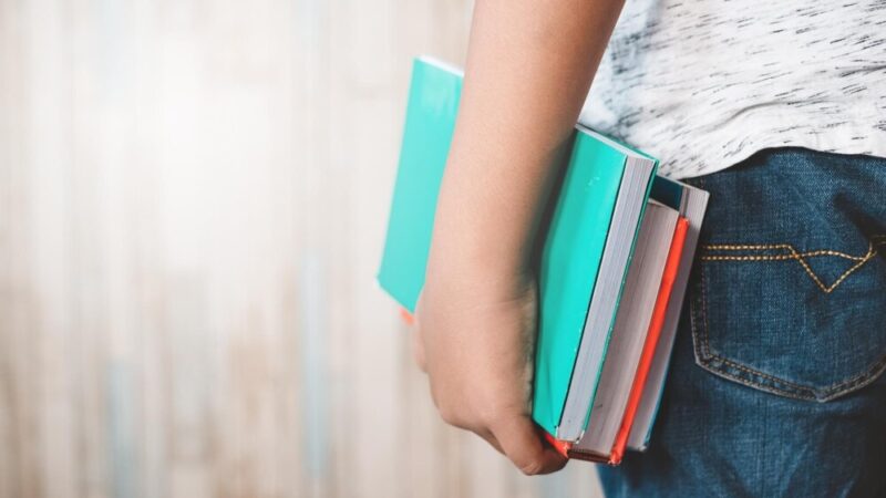 Bezpieczne Dzieciństwo: Młodzież w Akcji Przeciw Przemocy