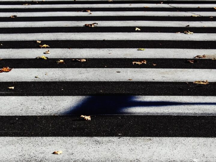 Nowe oświetlenie przejść dla pieszych w Szczecinie: Bezpieczniej na ul. Wiosny Ludów i Chopina!