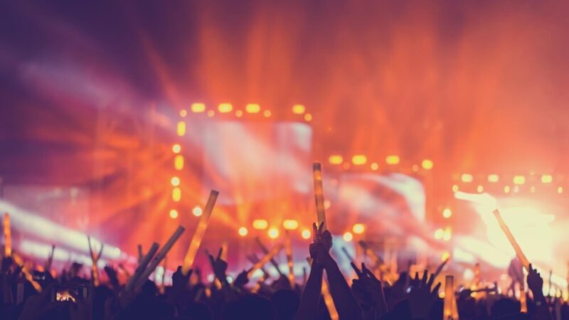 Szczecin w rytmie emocji: Muzyczny Festiwal i Kryminalna Gra w Mieście!