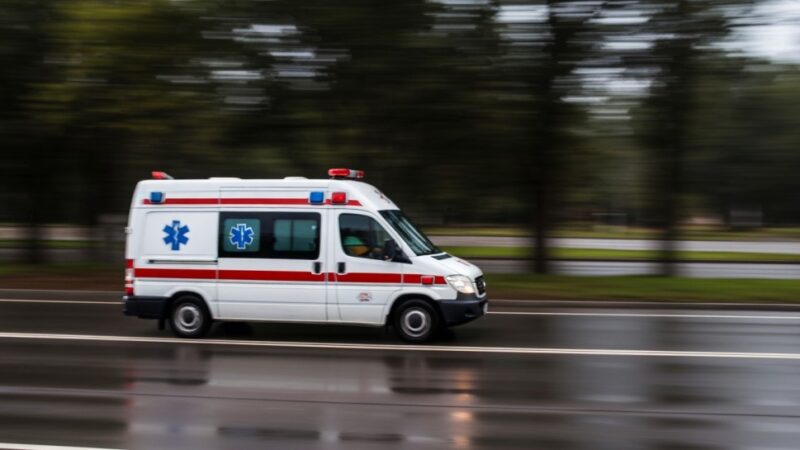 Wołczkowo zyskuje defibrylator AED – życie w Twoich rękach!