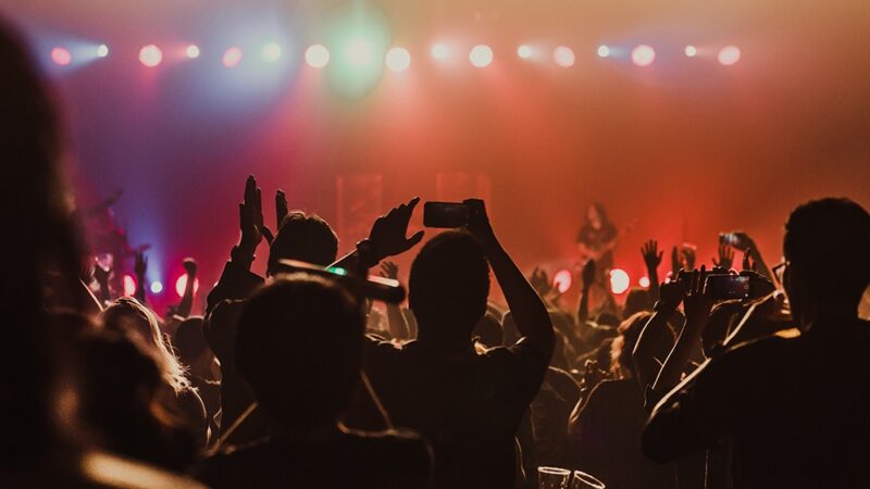 Joe Hisaishi: Muzyczny Geniusz Japońskiego Kina Animowanego