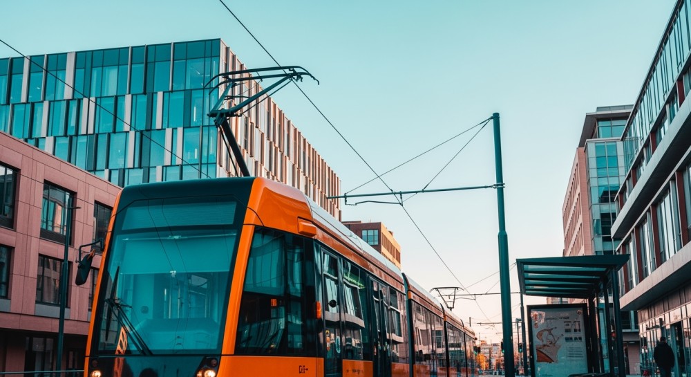 Obcy element przyczyną wykolejenia tramwaju na Parkowej