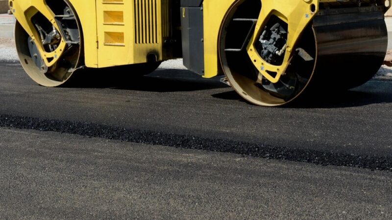 Zamknięcie ulicy Zielonej w Dobrej: pilne prace drogowe w grudniu 2025