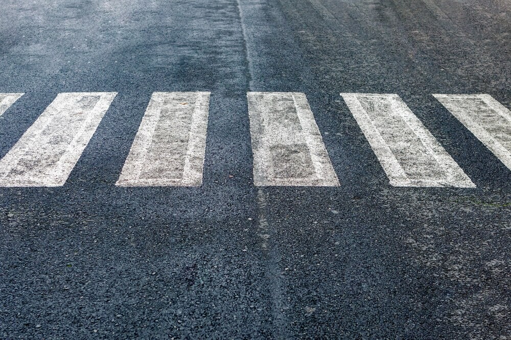 Bezpieczniej na drogach: Policja w akcji dla pieszych i rowerzystów