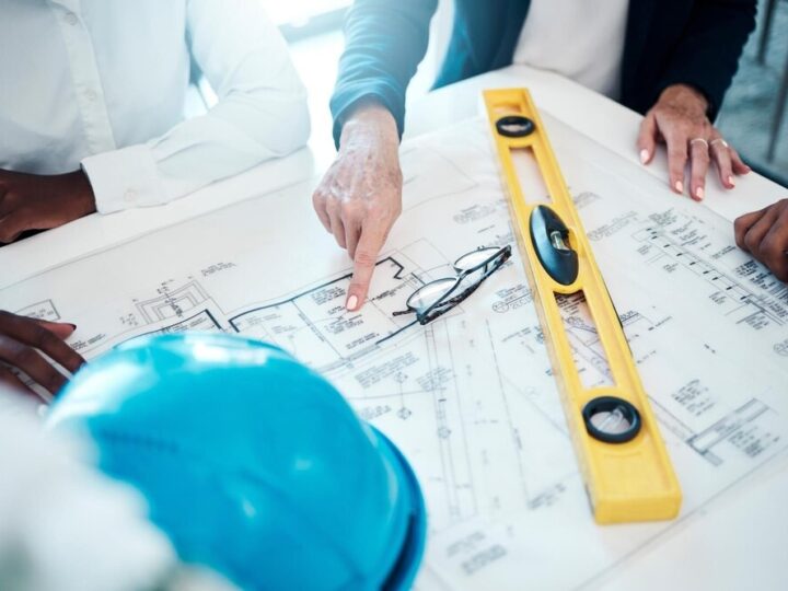 Nowy skwer przy pętli na ul. Wiosny Ludów już otwarty!