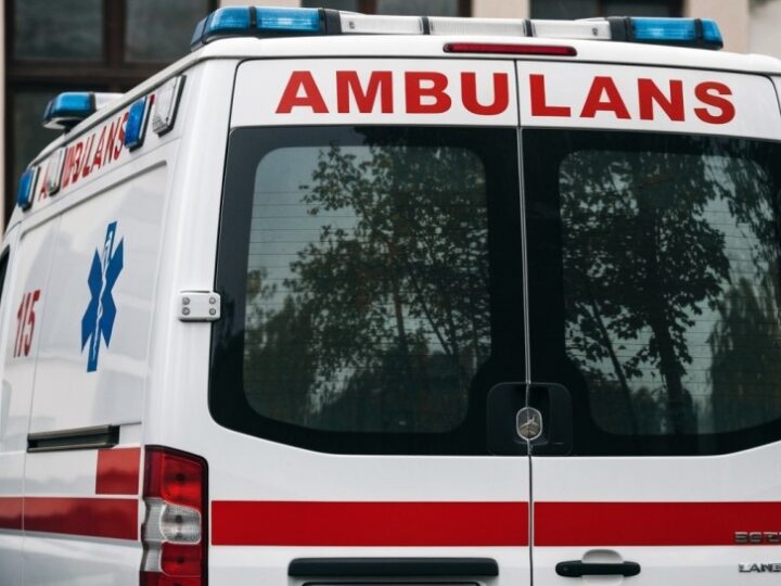 Lodowe wyzwania: Strażacy doskonalą ratownictwo w Szczecinie