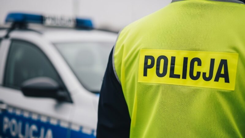 Nastolatek w rękach policji: narkotyki w samochodzie i w organizmie!