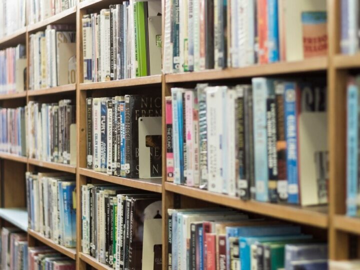 Kawa i literatura: idealne połączenie na poranek z „Osiem gór”