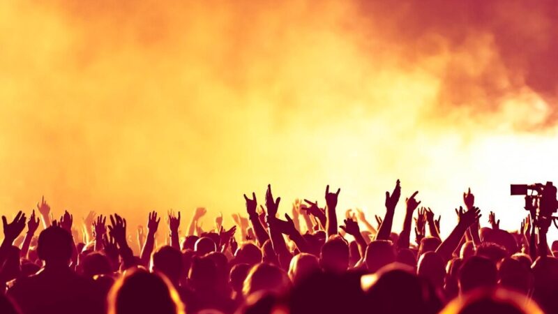 Spięty na szczycie OLiS: Koncert w Słowianinie już 20 marca!