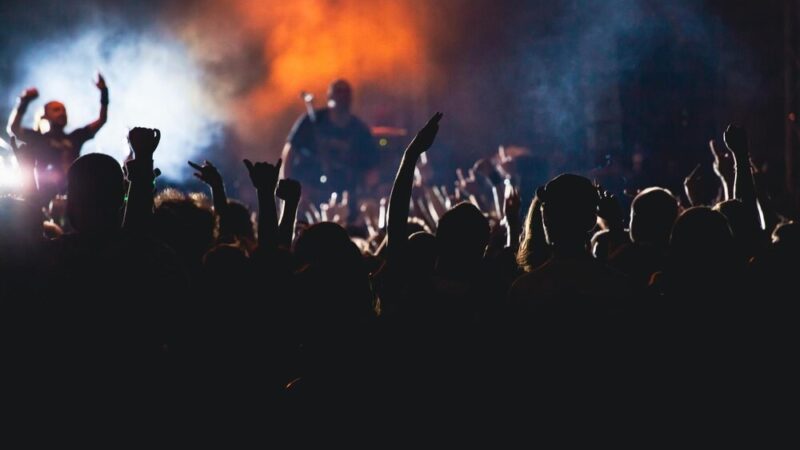 Globalne Rytmy Jazzu: Szczecin w Muzycznej Ekstazie