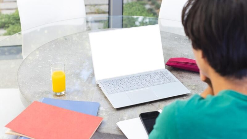 Bezpłatne warsztaty dla rodziców w Dobrej: Wychowanie z empatią i zrozumieniem