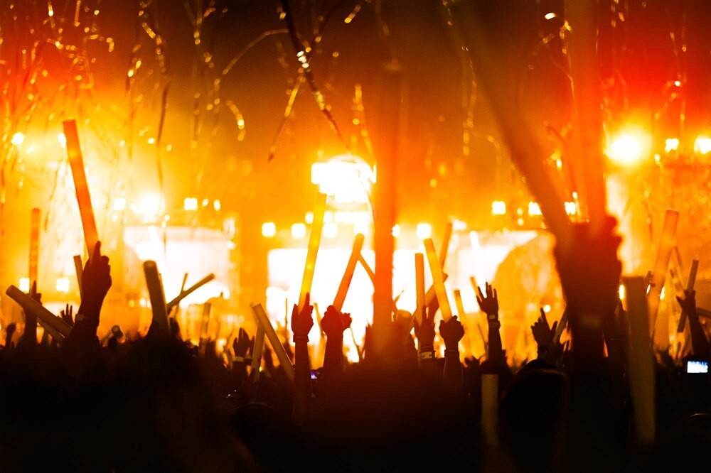 Muzyczna Gala „Kompas Rozwoju”: Emocje i Brzmienia na Wyciągnięcie Ręki!