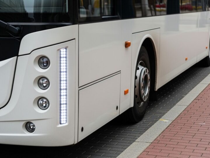 Nowe połączenie autobusowe: Nowe Warpno i Bartoszewo w jednej trasie!