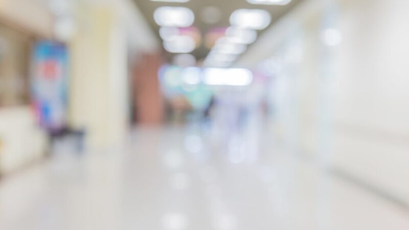 Edukacja zdrowotna w Chwarstnicy: Młodzież uczy się o zagrożeniach psychoaktywnych