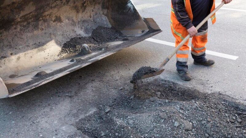 Uwaga kierowcy! Zamknięcie przejazdu kolejowego w Krzywinie od 27 kwietnia do 8 maja 2026 roku