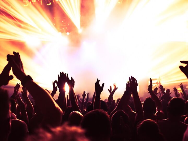 Wodna Inauguracja: Muzyczne Święto w Trzebieży!