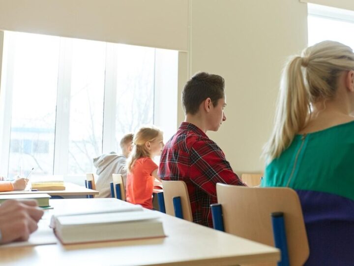 Pożegnanie przedszkolaków: wielki polonez przed magistratem