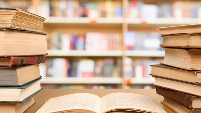 Literatura na żywo: przeżyj wspólne czytanie i twórz historię z nami!