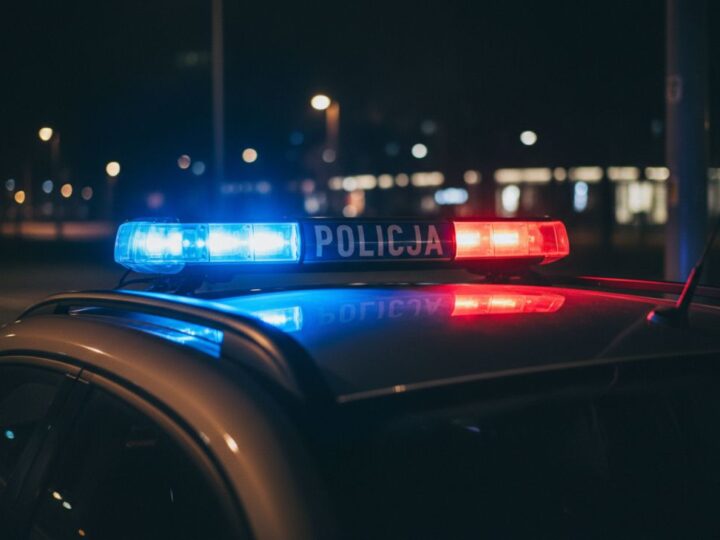 Szczecin świętuje awanse – 13 policjantów wyróżnionych za doskonałą służbę!