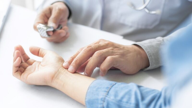Bezpłatne badania osteoporozy w Nowym Warpnie – nie przegap okazji!