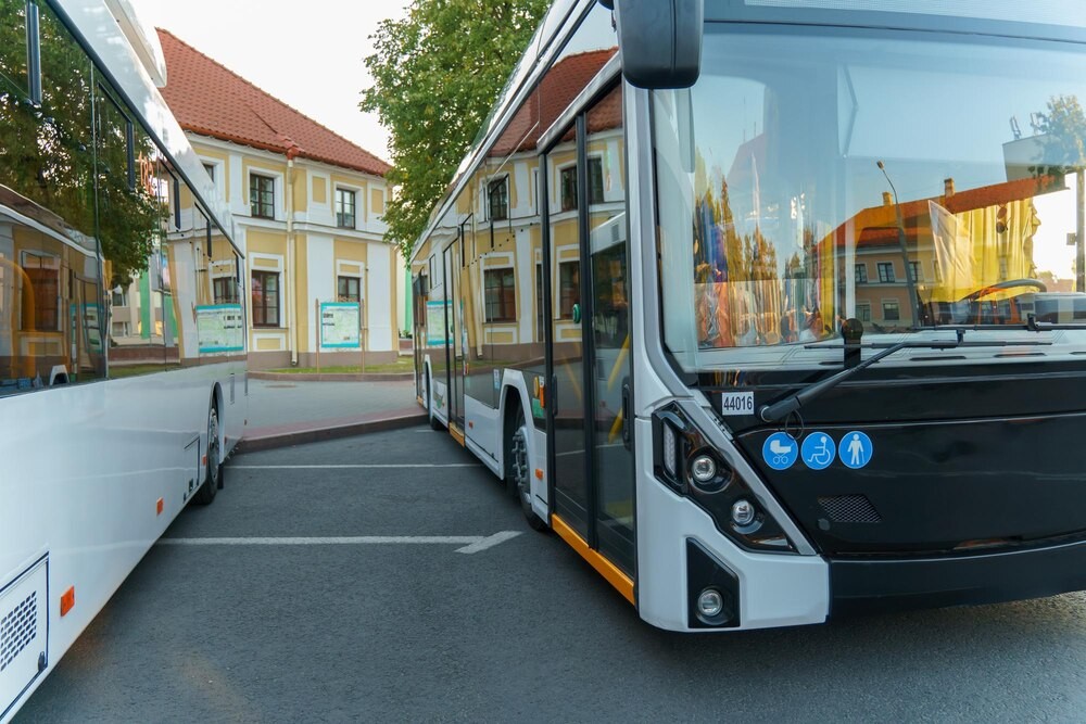 Pętla Ludowa znów otwarta: Autobusy linii A wracają na trasę!